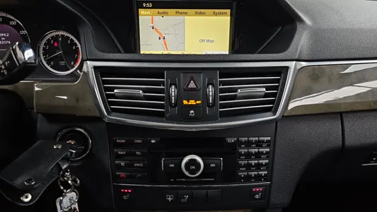 Mercedes-Benz E-Class W212 E350 4MATIC 2010 14