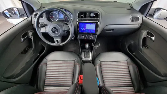 Volkswagen 폴로 1.6 TDI R-Line 2013 7