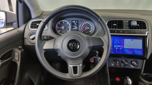 Volkswagen 폴로 1.6 TDI R-Line 2013 13