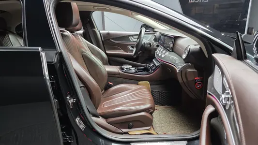 Mercedes-Benz CLS-Class C257 CLS300d AMG Line 2019 11