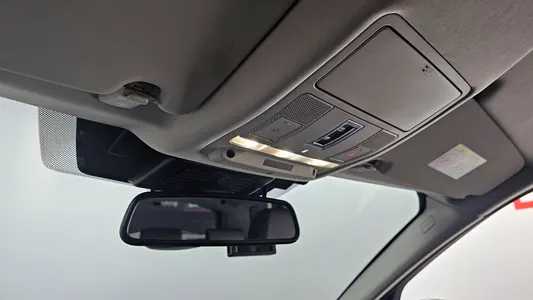 Land Rover 디스커버리 스포츠 2.0 TD4 HSE 2018 16
