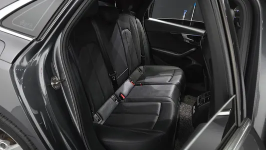 Audi A4 (B9) 40 TFSI 2021 12