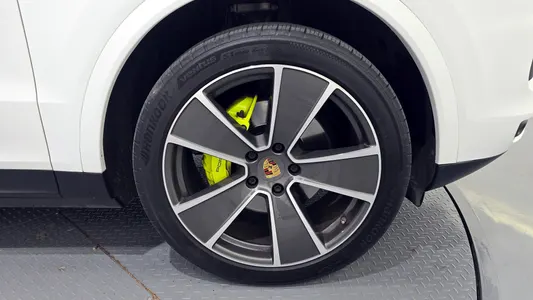 Porsche (PO536) 3.0 E- 2020 5