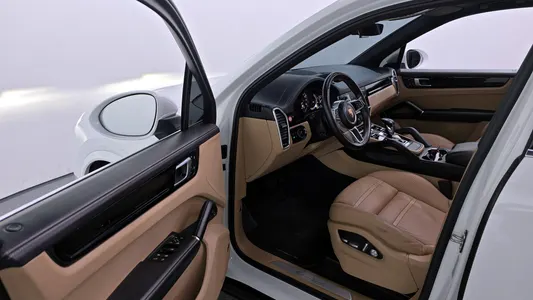 Porsche (PO536) 3.0 E- 2020 9