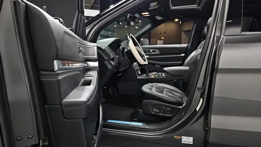 Ford 익스플로러 2.3 4WD 2017 10
