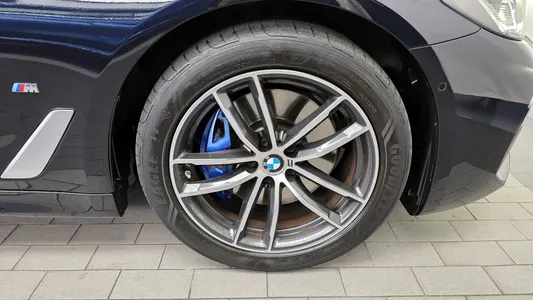 BMW 5 Series (G30) 523d M 2021 5