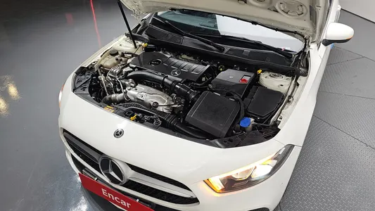 Mercedes-Benz A-Class W177 A220 2020 6
