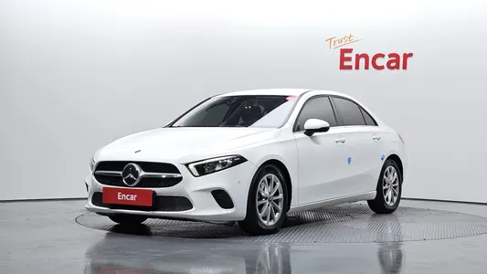 Mercedes-Benz A-Class W177 A220 2020