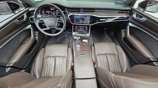 Audi A7 (4K) 55 TFSI 2022 7