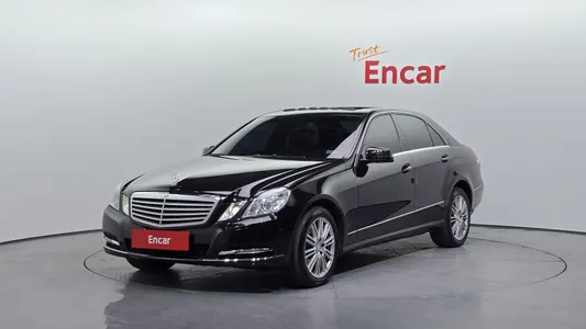 Mercedes-Benz E-Class W212 E300 2011