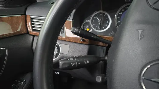 Mercedes-Benz E-Class W212 E300 2011 18