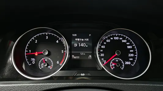 Volkswagen 7 2.0 TDI 2015 8