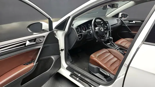 Volkswagen 7 2.0 TDI 2015 11