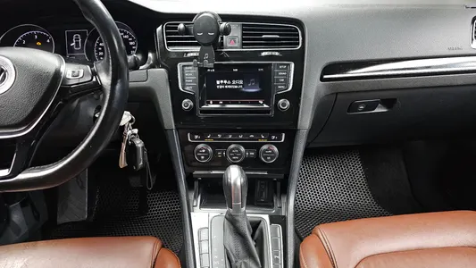 Volkswagen 7 2.0 TDI 2015 14