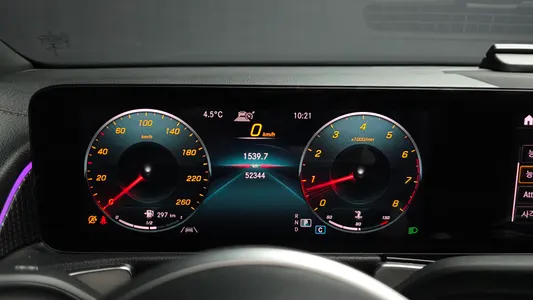 Mercedes-Benz GLB-Class X247 GLB220 2021 8