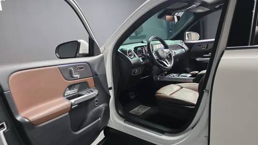 Mercedes-Benz GLB-Class X247 GLB220 2021 10