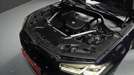 BMW 5 Series (G30) 530i M 2021 6