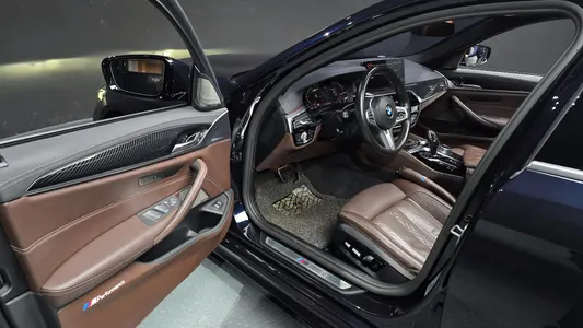 BMW 5 Series (G30) 530i M 2021 10