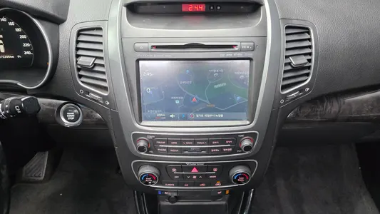 Kia R 2.0 2WD 2012 14