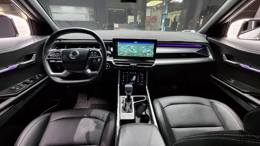 KG Mobility 토레스 1.5 2WD 2023 7