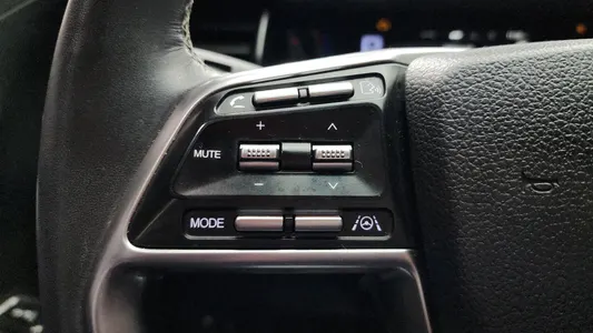 KG Mobility 토레스 1.5 2WD 2023 13