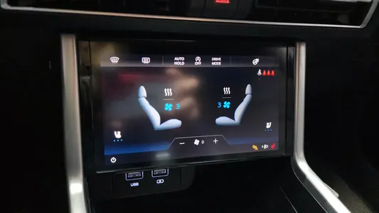 KG Mobility 토레스 1.5 2WD 2023 17