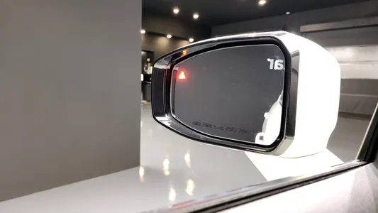 KG Mobility 토레스 1.5 2WD 2023 18