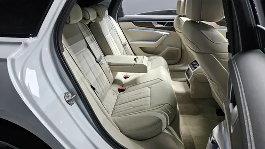 Audi A6 (C8) 45 TFSI 2025 12