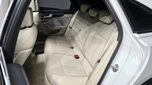 Audi A6 (C8) 45 TFSI 2025 13