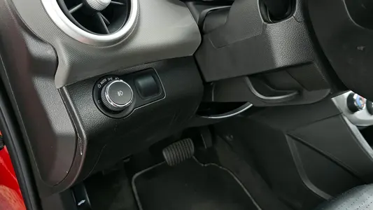 Chevrolet Sedan 1.4 LT 2016 19