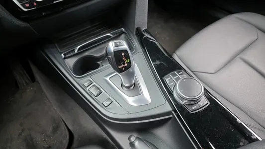 BMW 3 Series (F30) 320d 2018 9