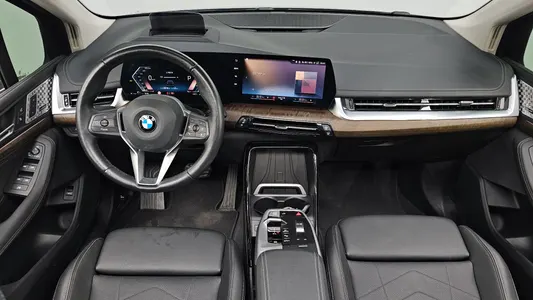 BMW 2 Series Tourer (U06) 220i 2023 7