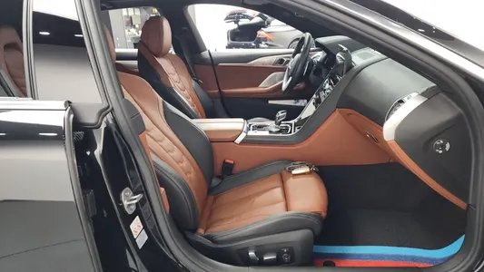 BMW 8 Series (G15) M850i xDrive 2022 11
