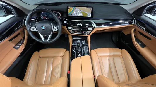 BMW 5 Series (G30) 520i 2021 7