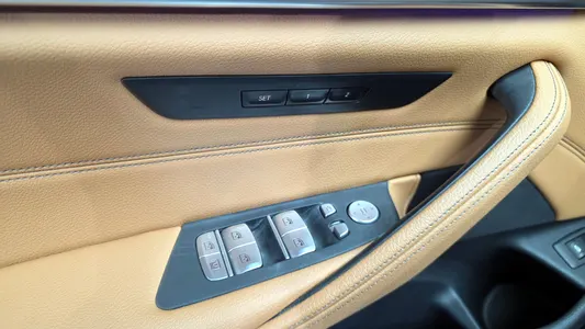 BMW 5 Series (G30) 520i 2021 17