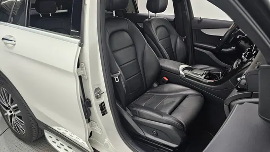 Mercedes-Benz GLC-Class X253 GLC300e 4MATIC 2021 11