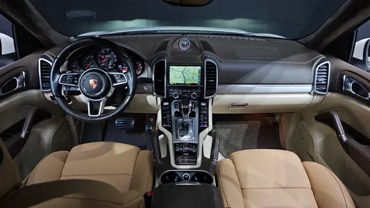 Porsche 카이엔 4.8 2011 7