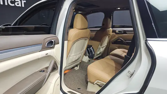 Porsche 카이엔 4.8 2011 11