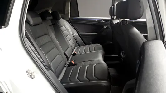 Volkswagen 2 2.0 TDI 4 2021 11