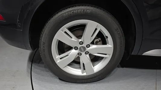 Audi Q5 (FY) 40 TDI 2020 5