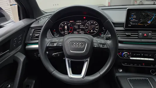 Audi Q5 (FY) 40 TDI 2020 13
