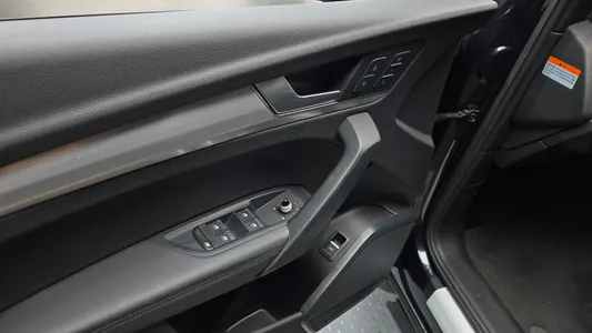 Audi Q5 (FY) 40 TDI 2020 14