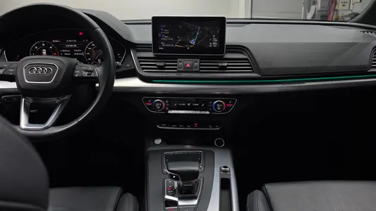 Audi Q5 (FY) 40 TDI 2020 18
