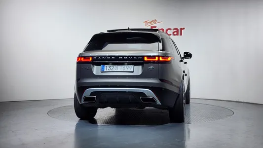 Land Rover 레인지로버 벨라 3.0 D300 R- HSE 2019 4