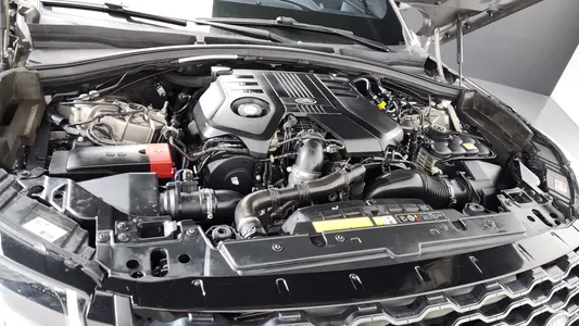 Land Rover 레인지로버 벨라 3.0 D300 R- HSE 2019 6