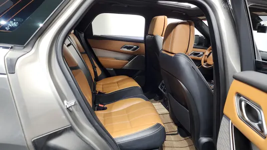 Land Rover 레인지로버 벨라 3.0 D300 R- HSE 2019 11