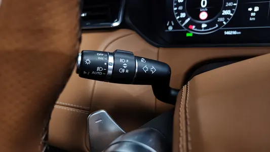 Land Rover 레인지로버 벨라 3.0 D300 R- HSE 2019 35