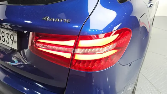 Mercedes-Benz GLC-Class X253 GLC350e 4MATIC AMG Line 2018 23