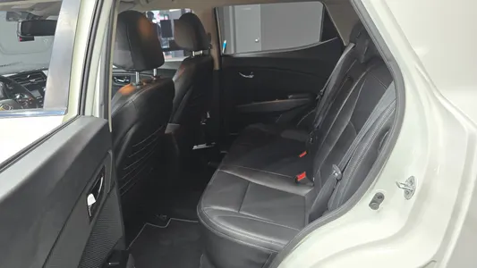 KG Mobility 베리 티볼리 1.6 2WD 2020 11