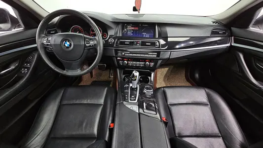 BMW 5 Series (F10) 520d xDrive 2014 7